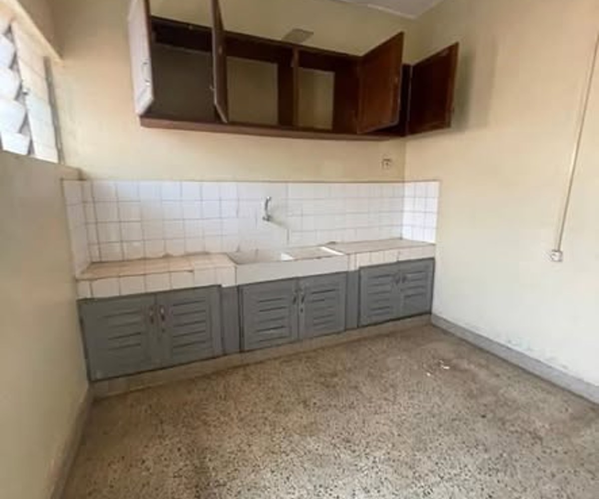 Villa de 4 chambres à louer à Melen