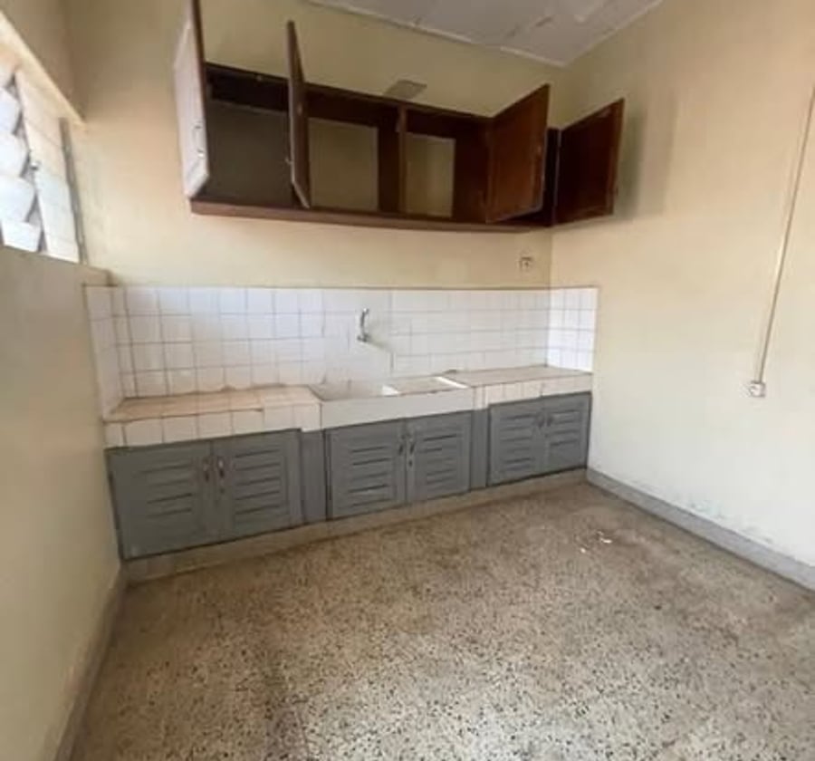 Villa de 4 chambres à louer à Melen