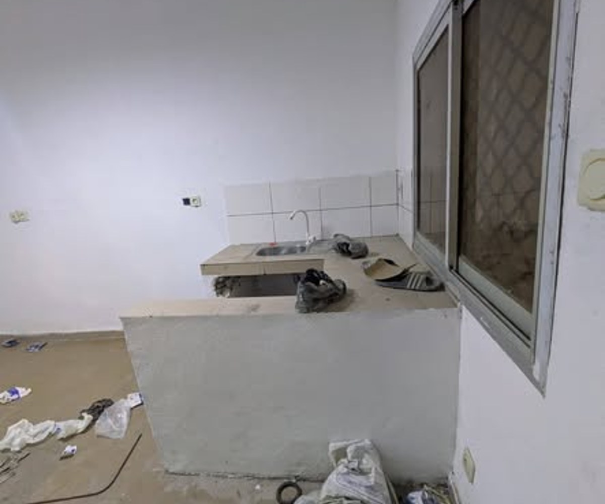 Studio neuf à Logpom, Douala