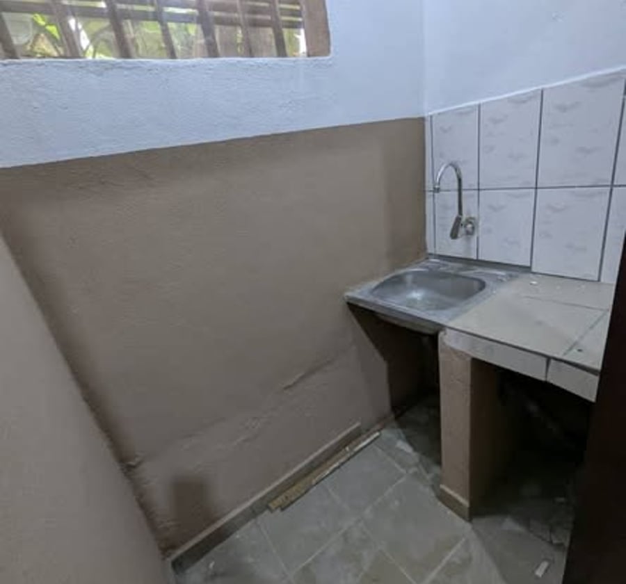 Chambre moderne avec cuisine neuve à Ndogbong