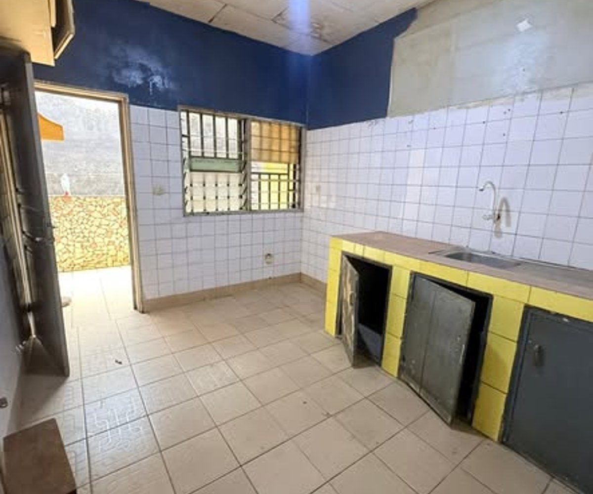 Villa à louer à Ngousso - 3 chambres