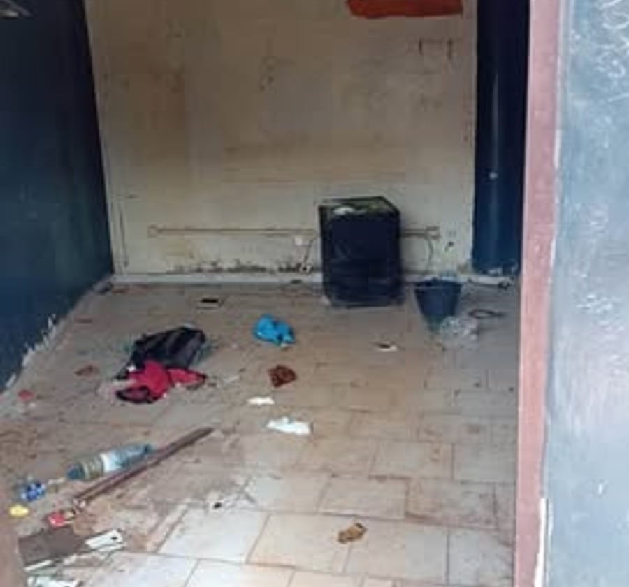 Boutique à louer - Titi Garage