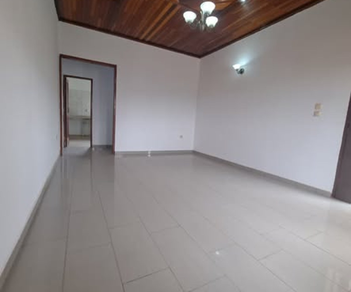 Appartement 2 chambres à Ngousso - 100 000 FCFA/mois