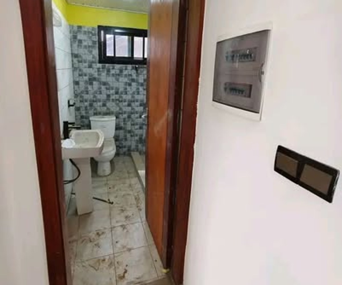 Studio haut standing à louer - Fourgerol, Yaoundé