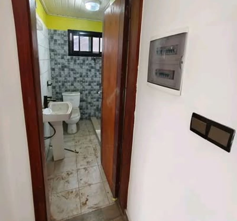 Studio haut standing à louer - Fourgerol, Yaoundé