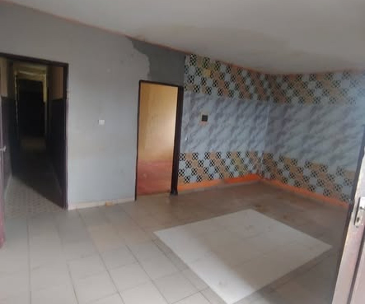 Studio à louer - Bonamoussadi Km