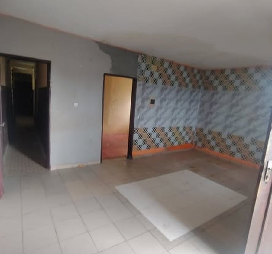 Studio à louer - Bonamoussadi Km