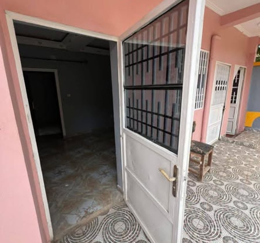 Studio meublé Ngousso VIP - 70 000 XAF/mois