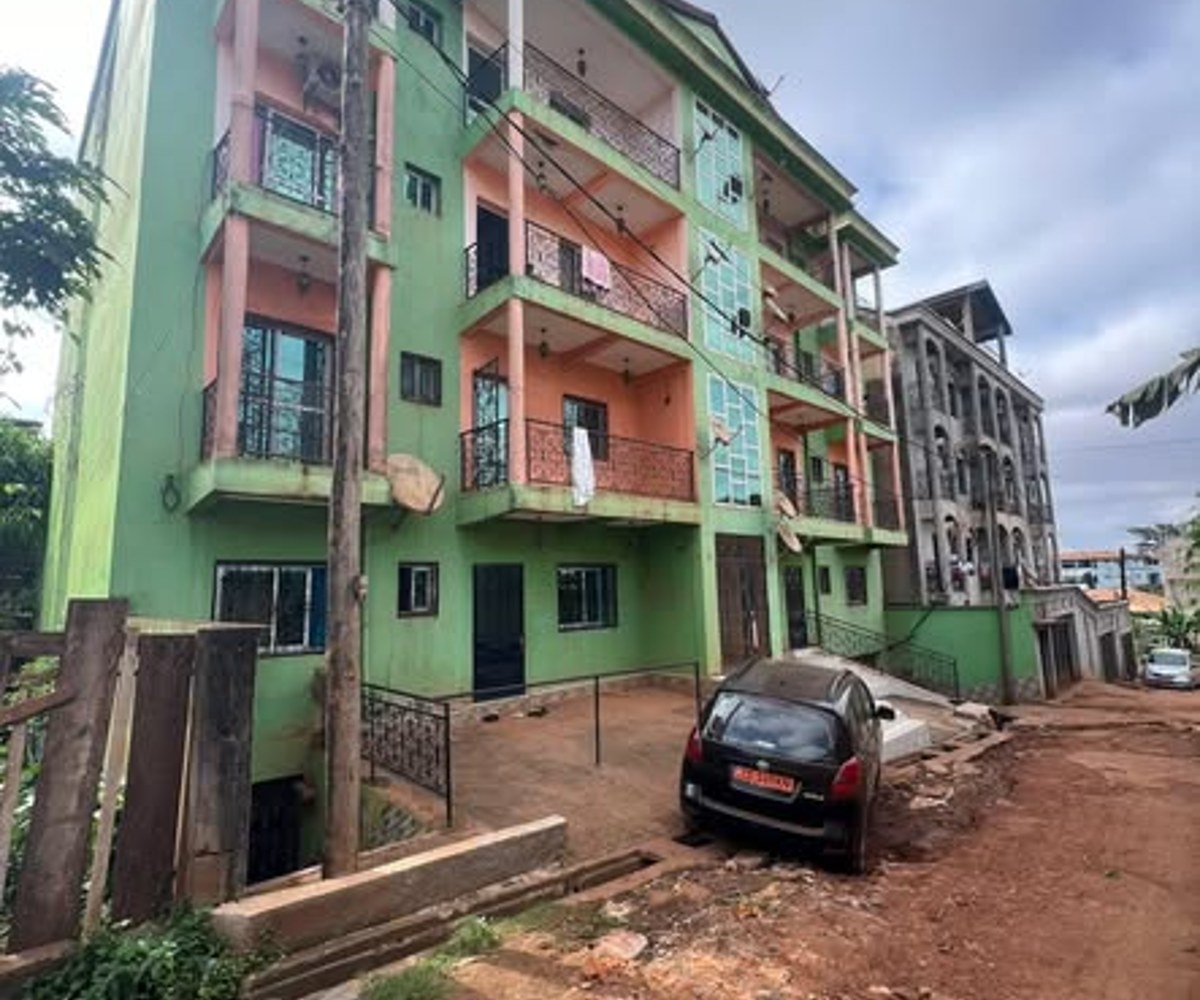 Appartement à louer à Mendong
