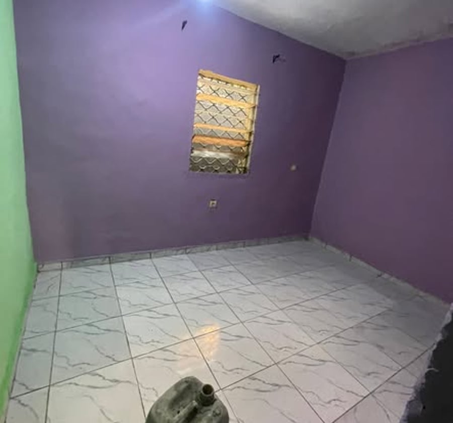 Studio moderne à Logpom
