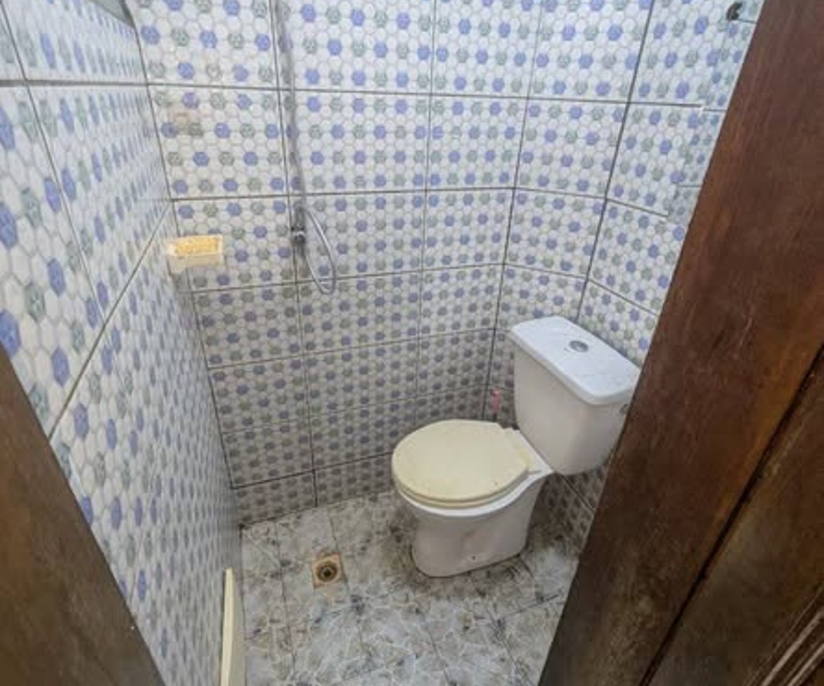 Grand studio à louer - Makepe, Douala