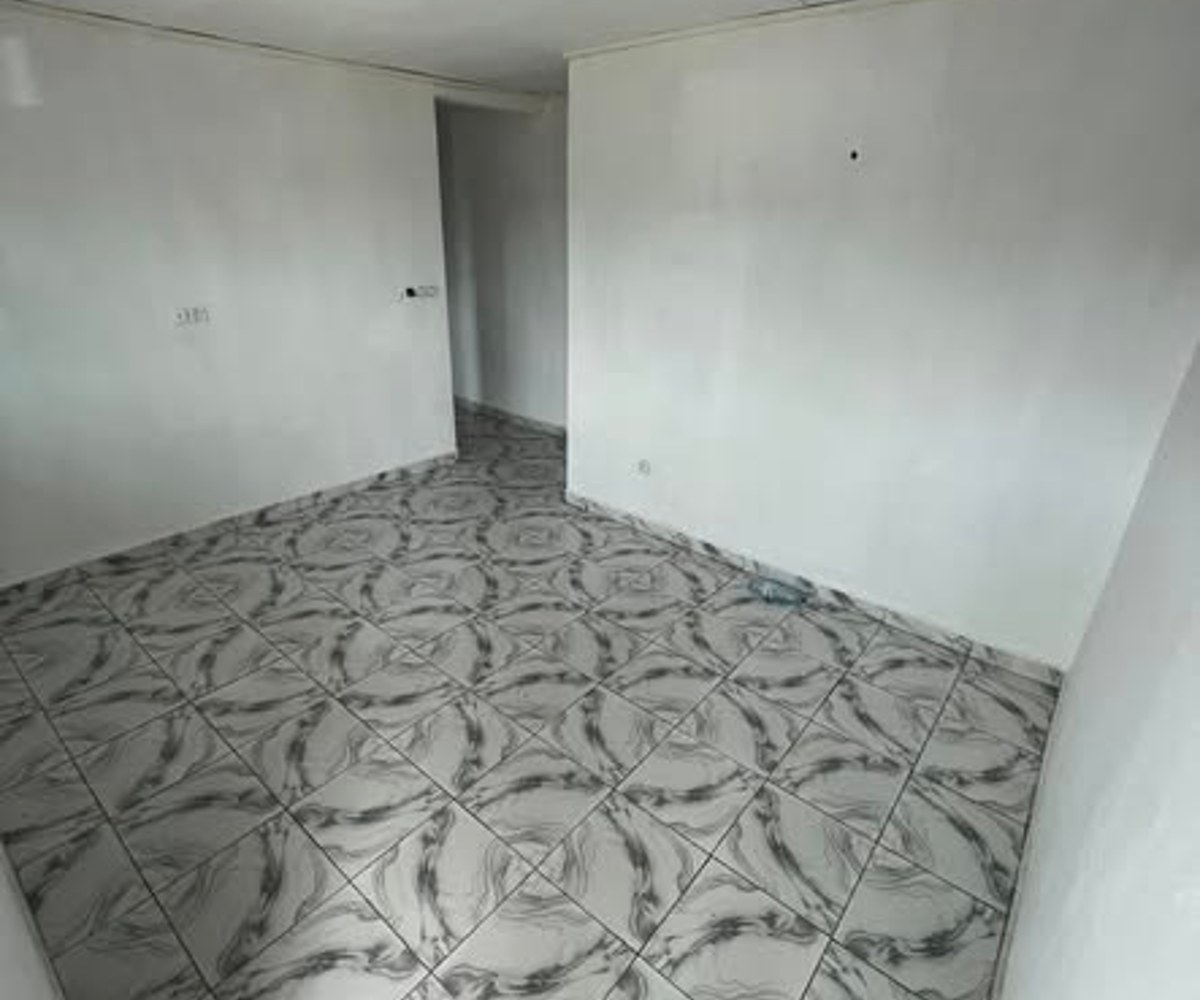 Studio moderne à louer à Bonaberi (Rail)