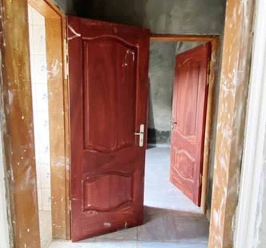 Studio staffé neuf à Mendong