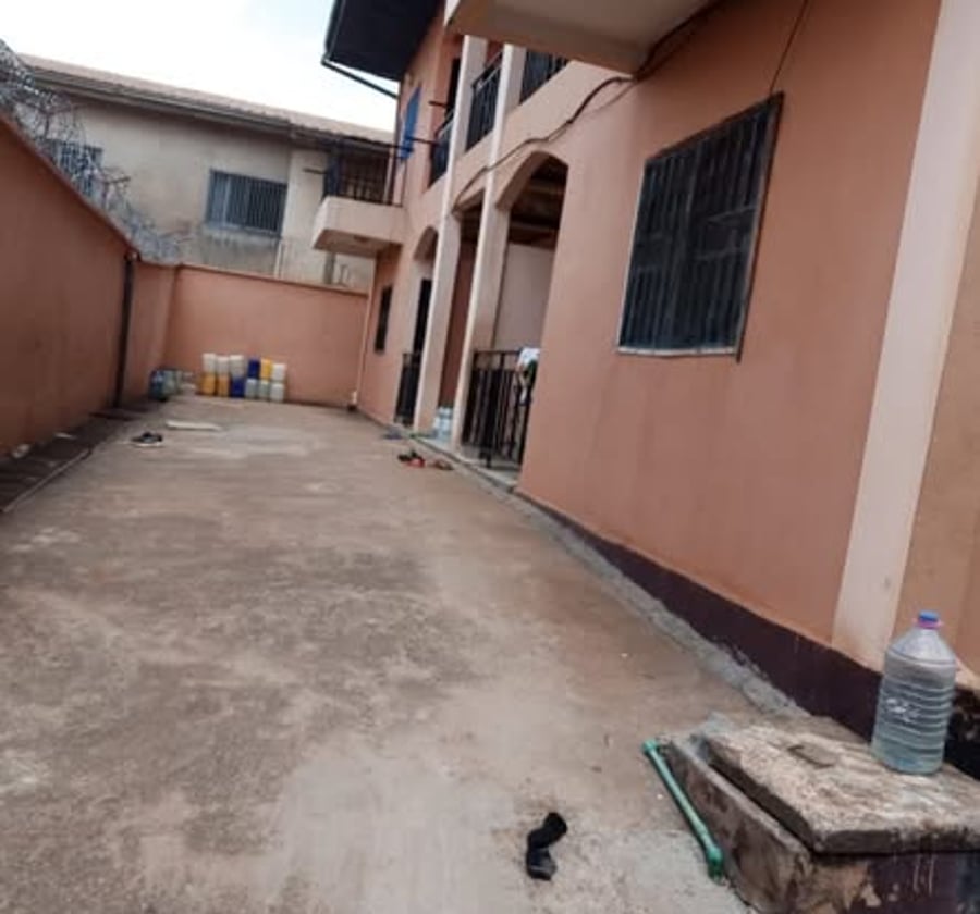 Appartement moderne 2 chambres à louer - Nkolmesseng, Yaoundé