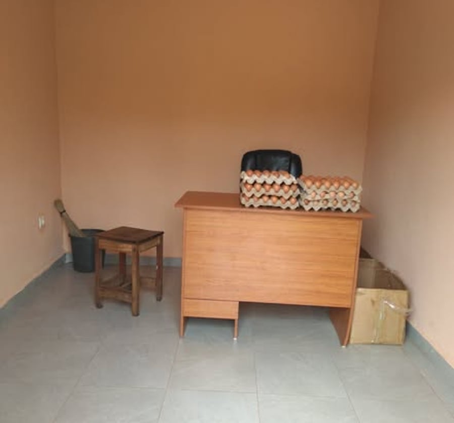 Boutique à louer à Ngousso - 45 000 XAF/mois