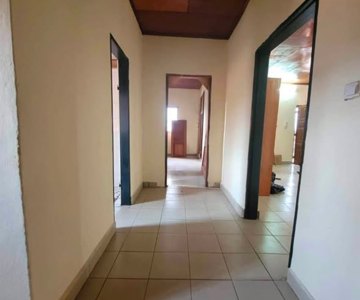 Appartement moderne à louer – Biyem-Assi TKC