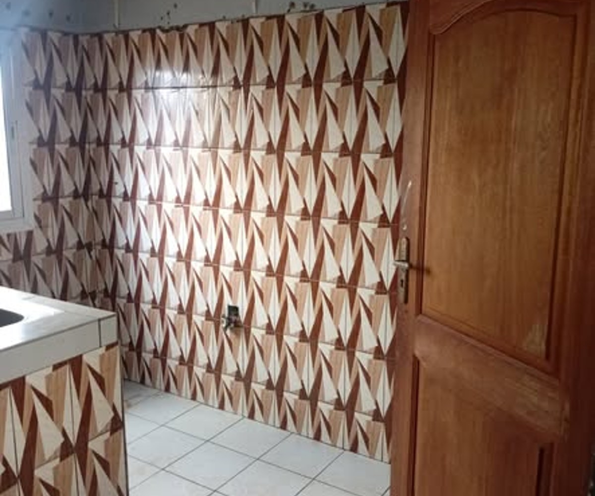 Appartement à louer - Mimboman, Yaoundé