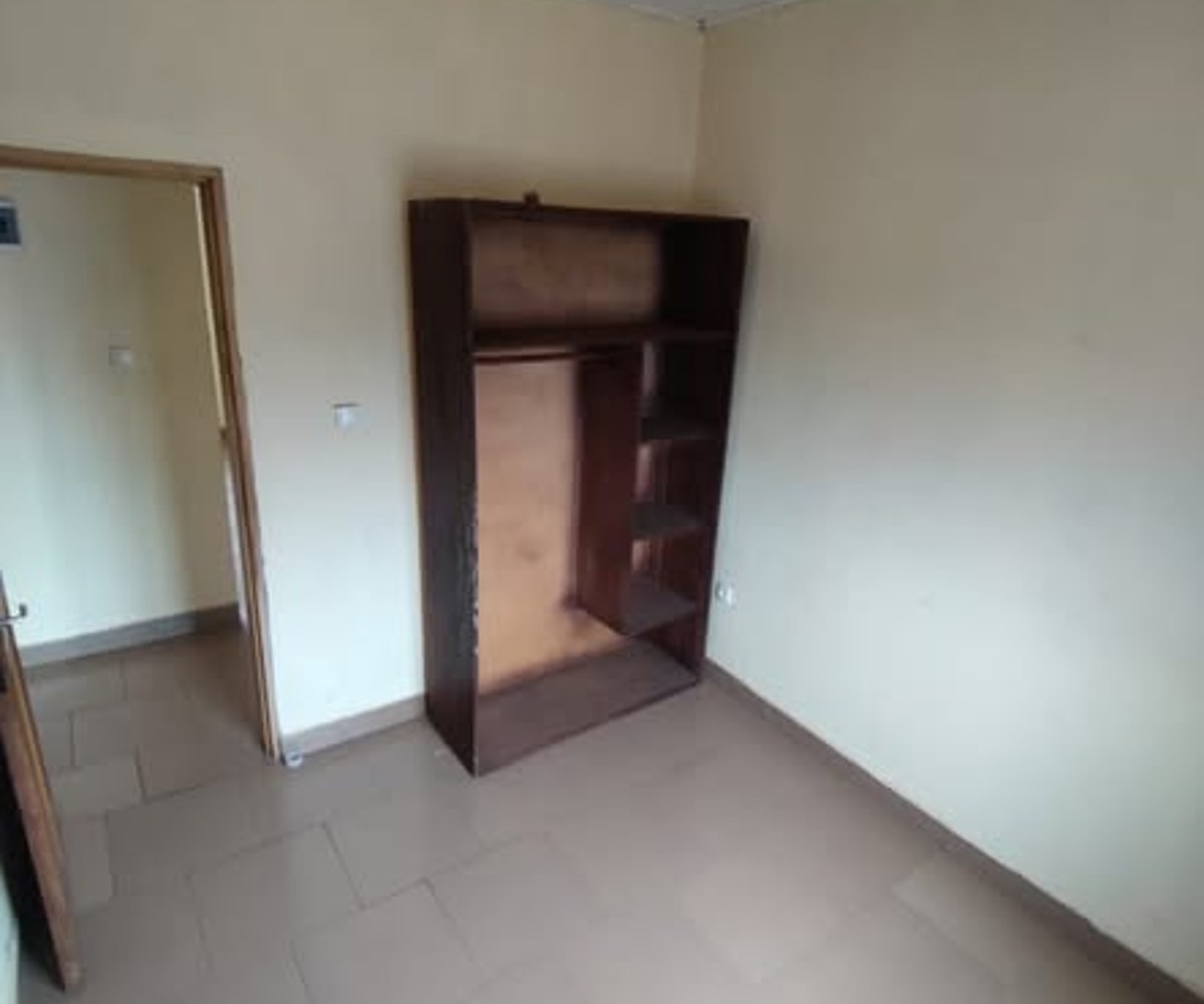 Appartement à louer à Bépanda Omnisports, Douala