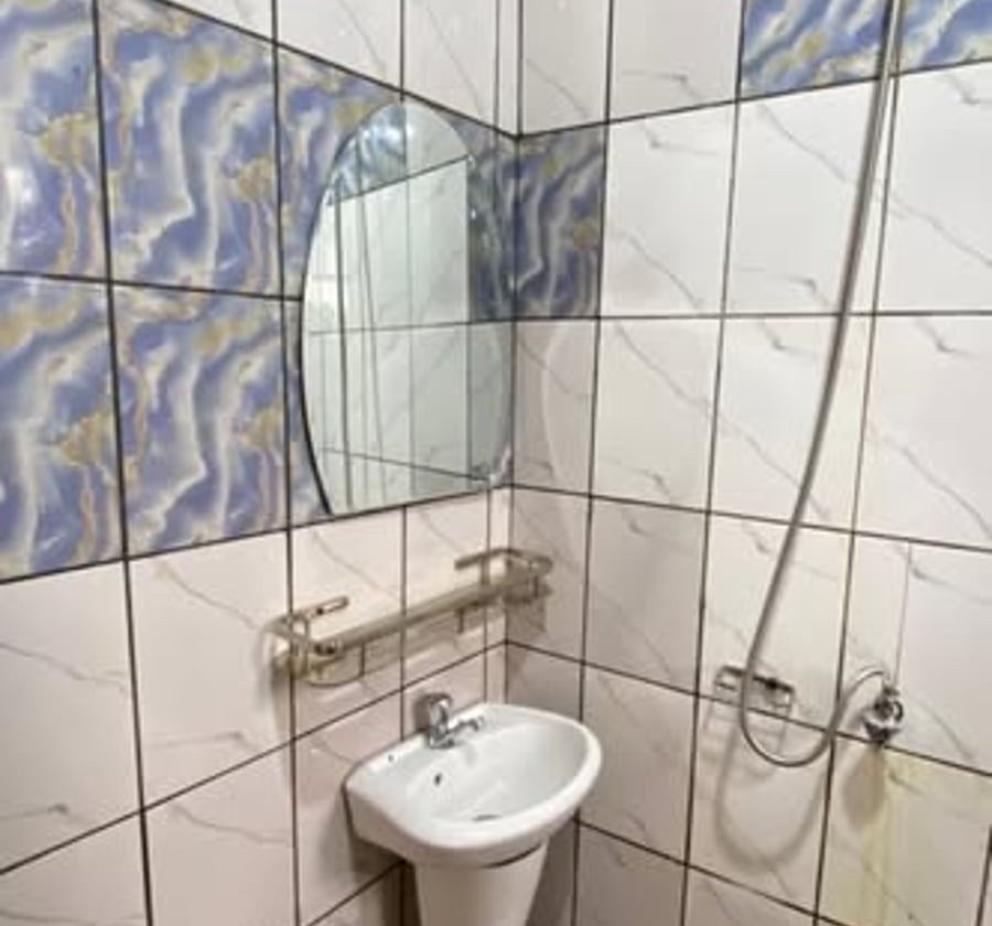 Chambre moderne staffée à Jouvence