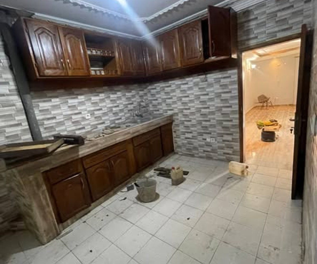 Appartement haut standing à louer à Makepe, Douala - 3 chambres, 4 douches