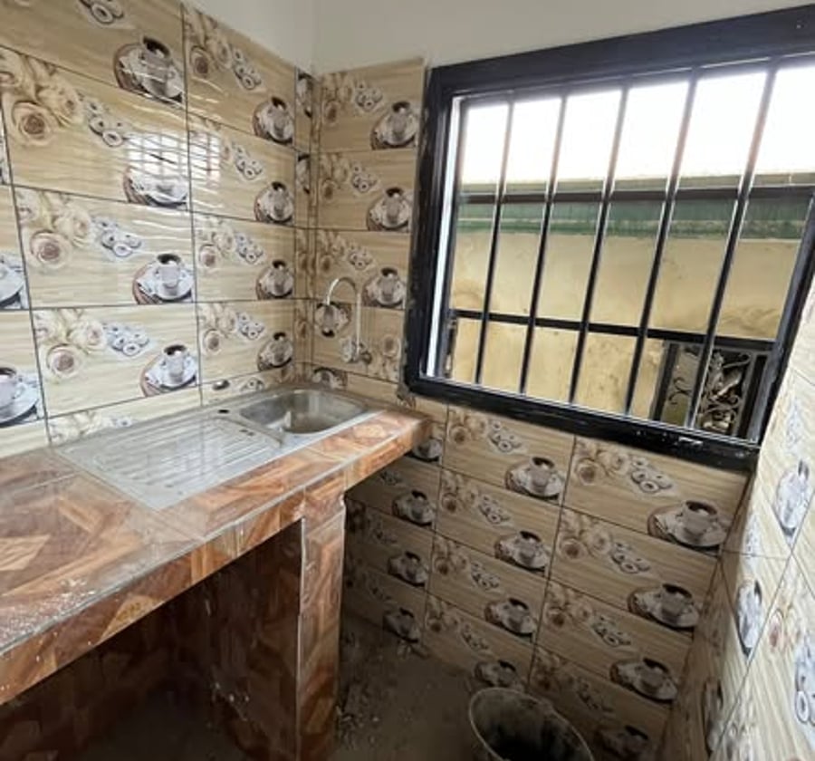 Studio moderne à Bonaberi Ngwelle