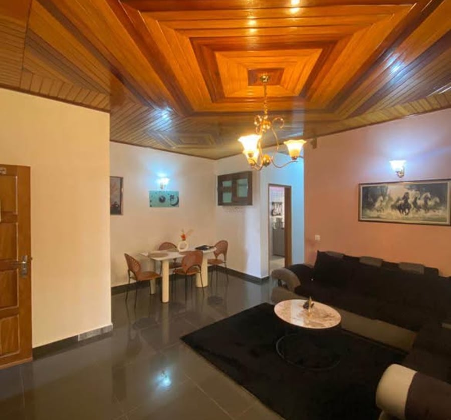 Studio meublé à Logpom, Douala