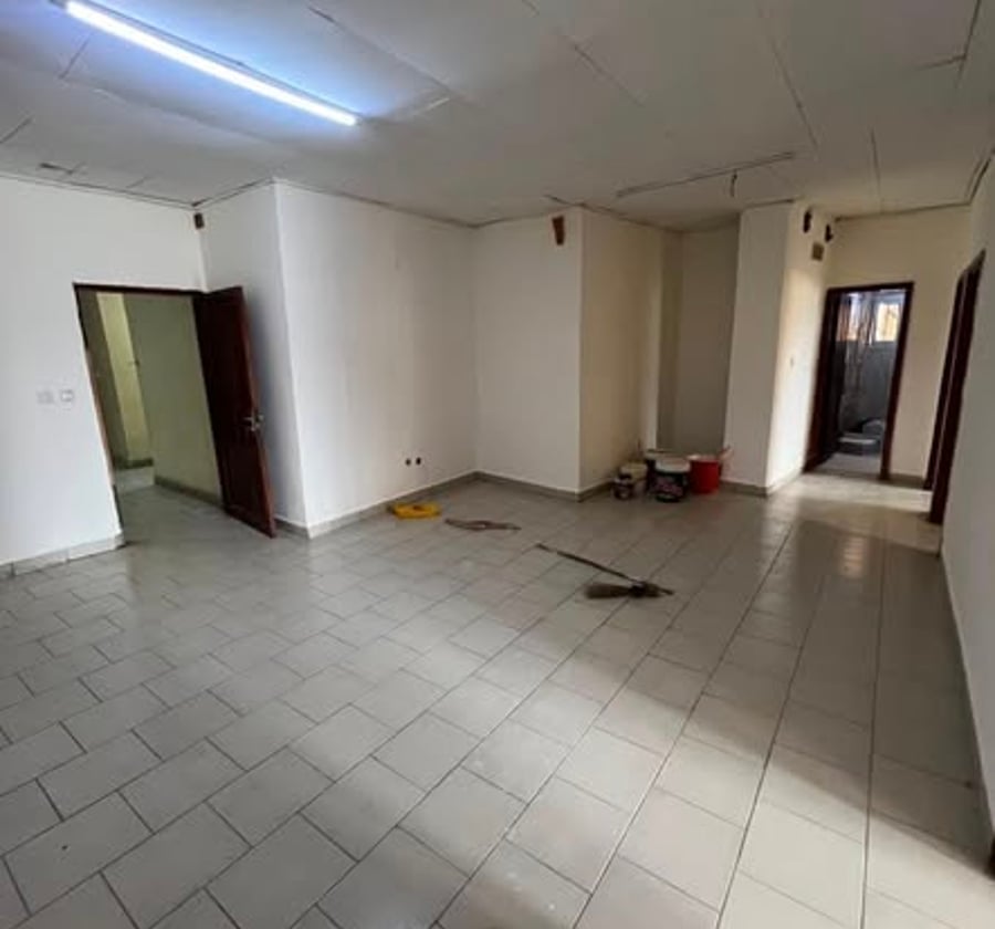 Appartement moderne à louer à Etoug-Ebe