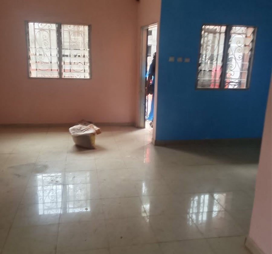 Grand appartement moderne - 2 chambres - Nkomo