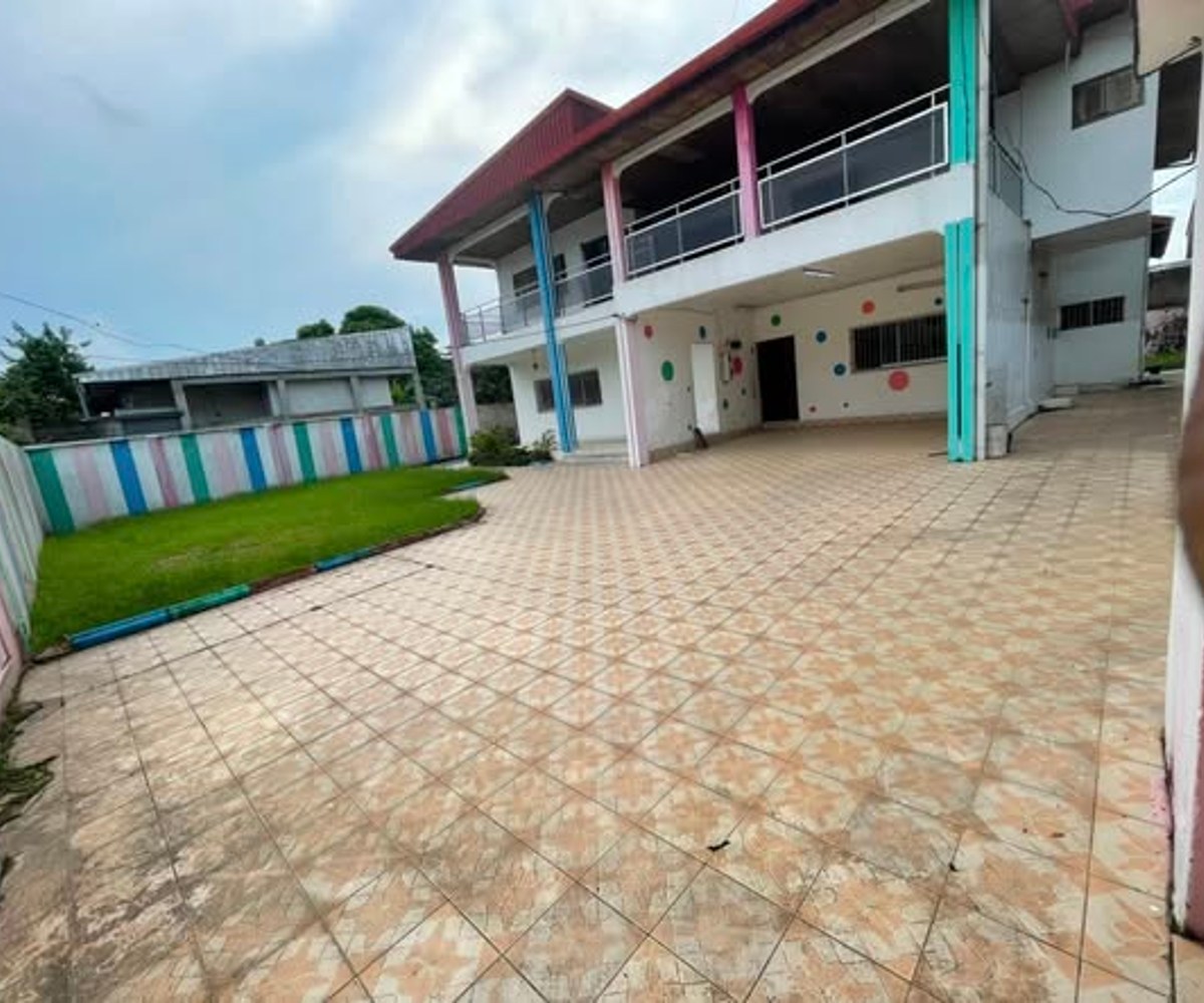 Duplex à louer 5 chambres - Bonamoussadi, Douala