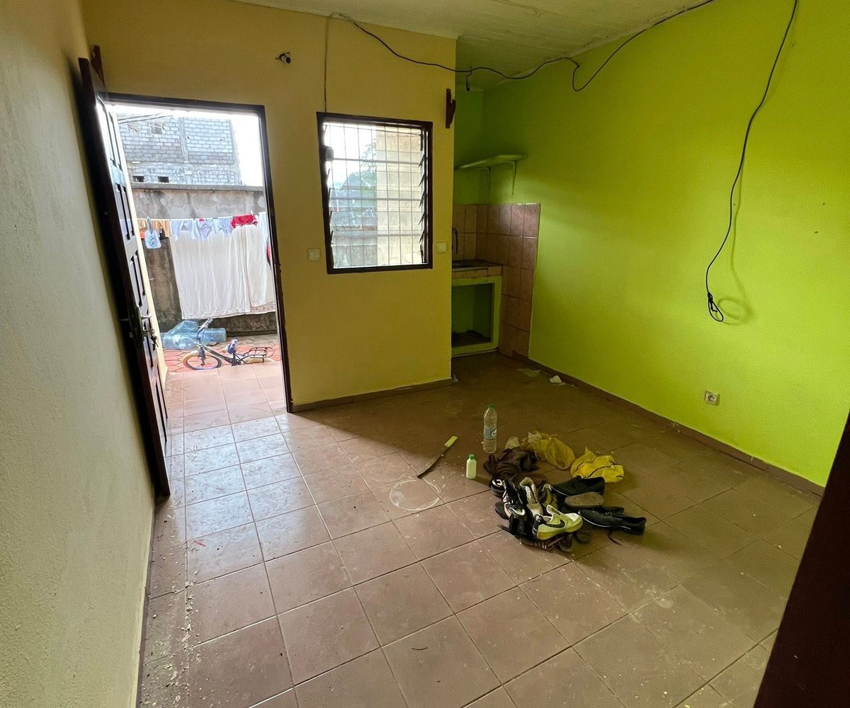 Studio moderne à louer à TKC