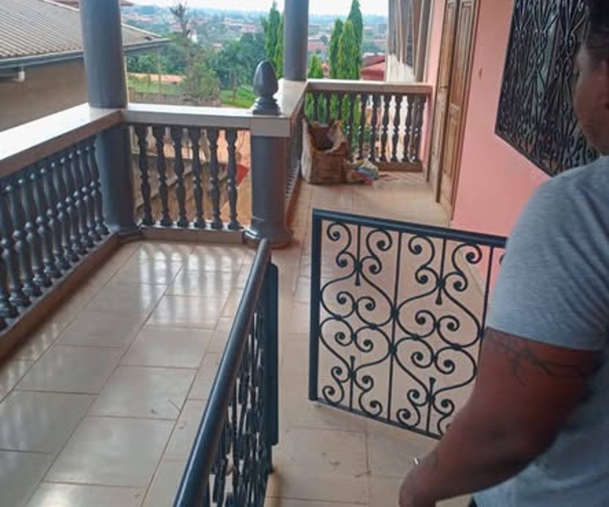 Appartement à louer à Biteng, Yaoundé - 3 chambres