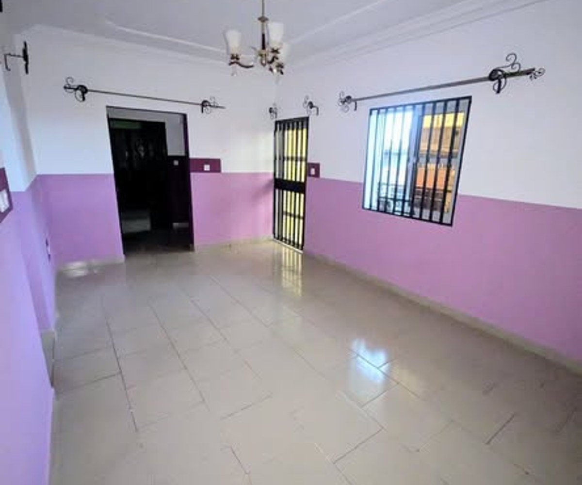 Magnifique studio à louer à Fourgerol, Yaoundé