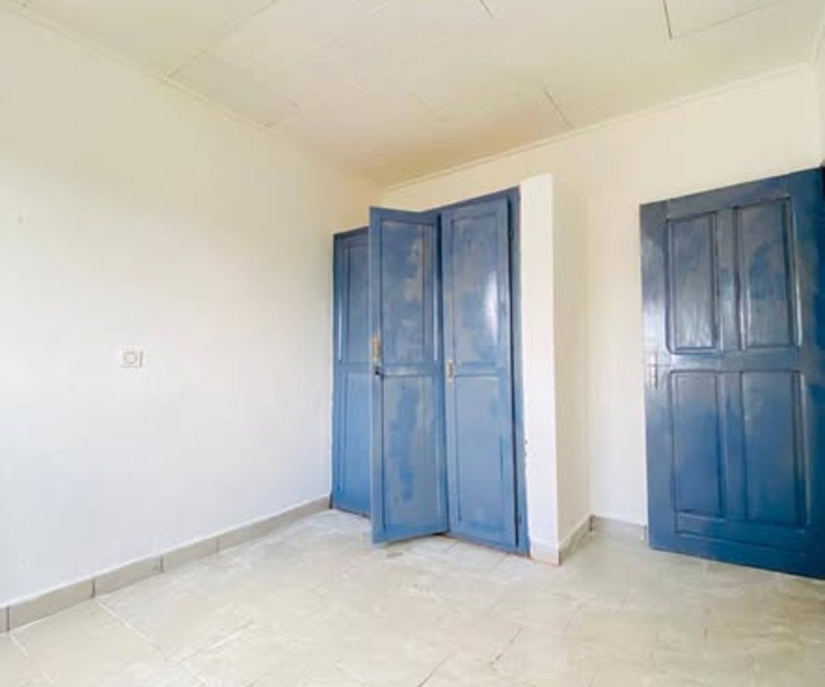 Studio moderne à louer à Logbessou IUC