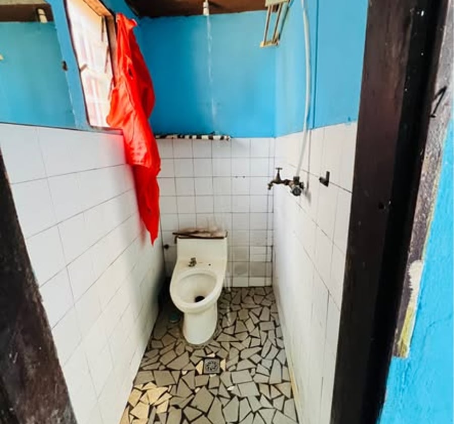 Chambre moderne à louer à Ngousso