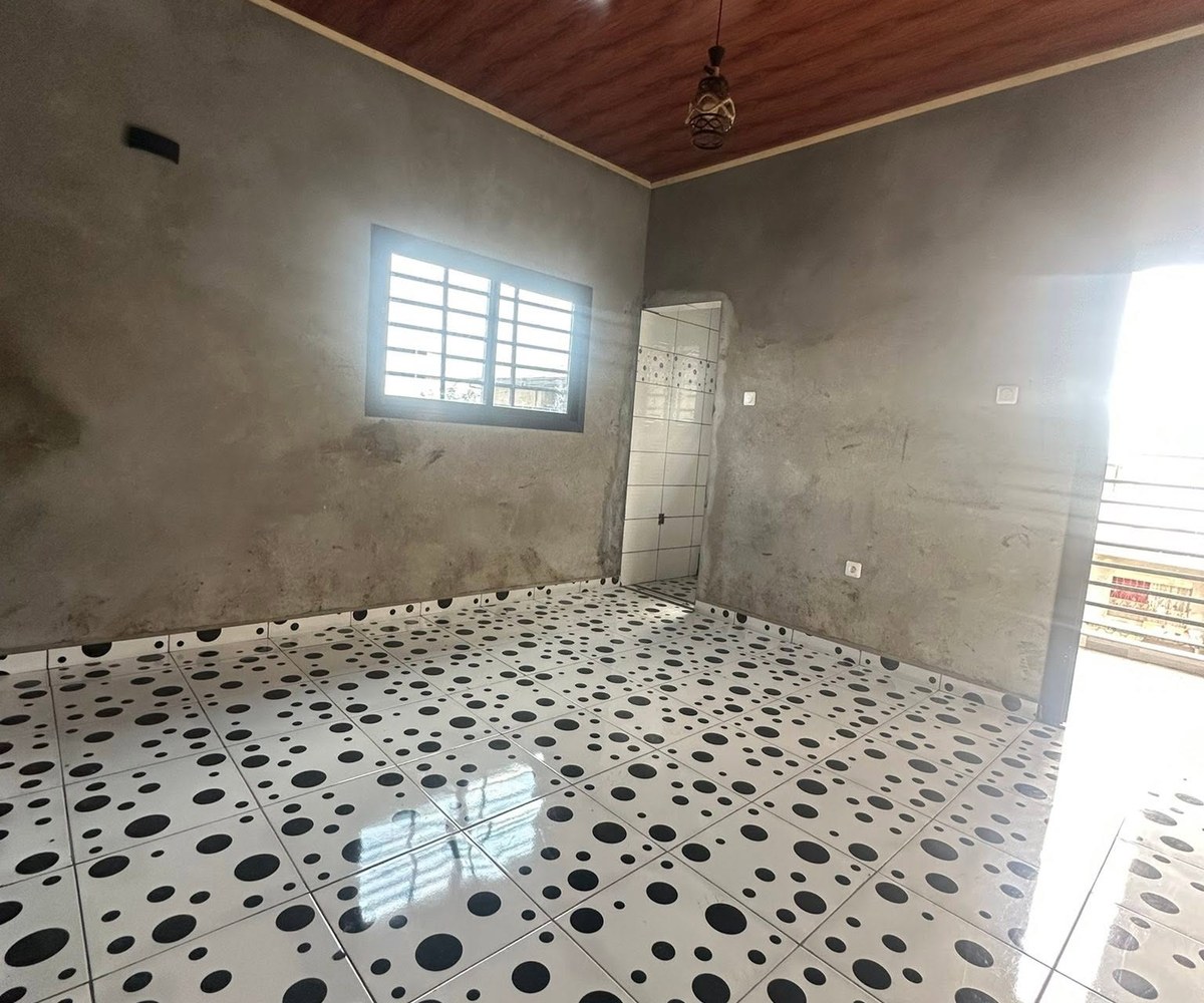 Studio moderne à Bonaberi