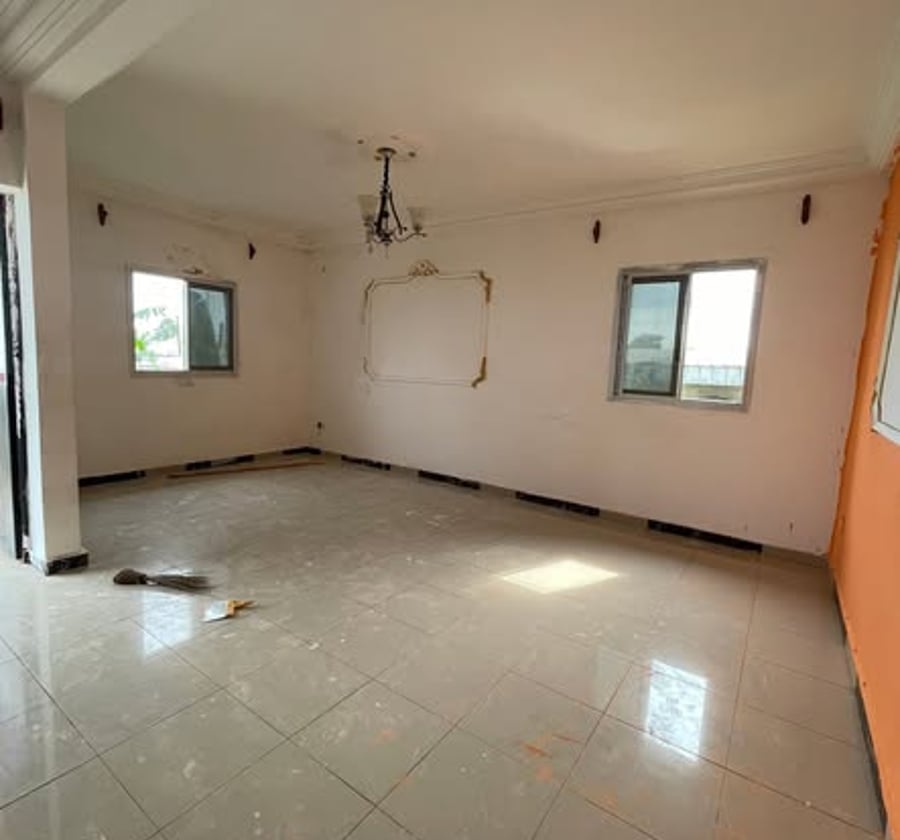 Appartement moderne haut standing staffé - PK 13