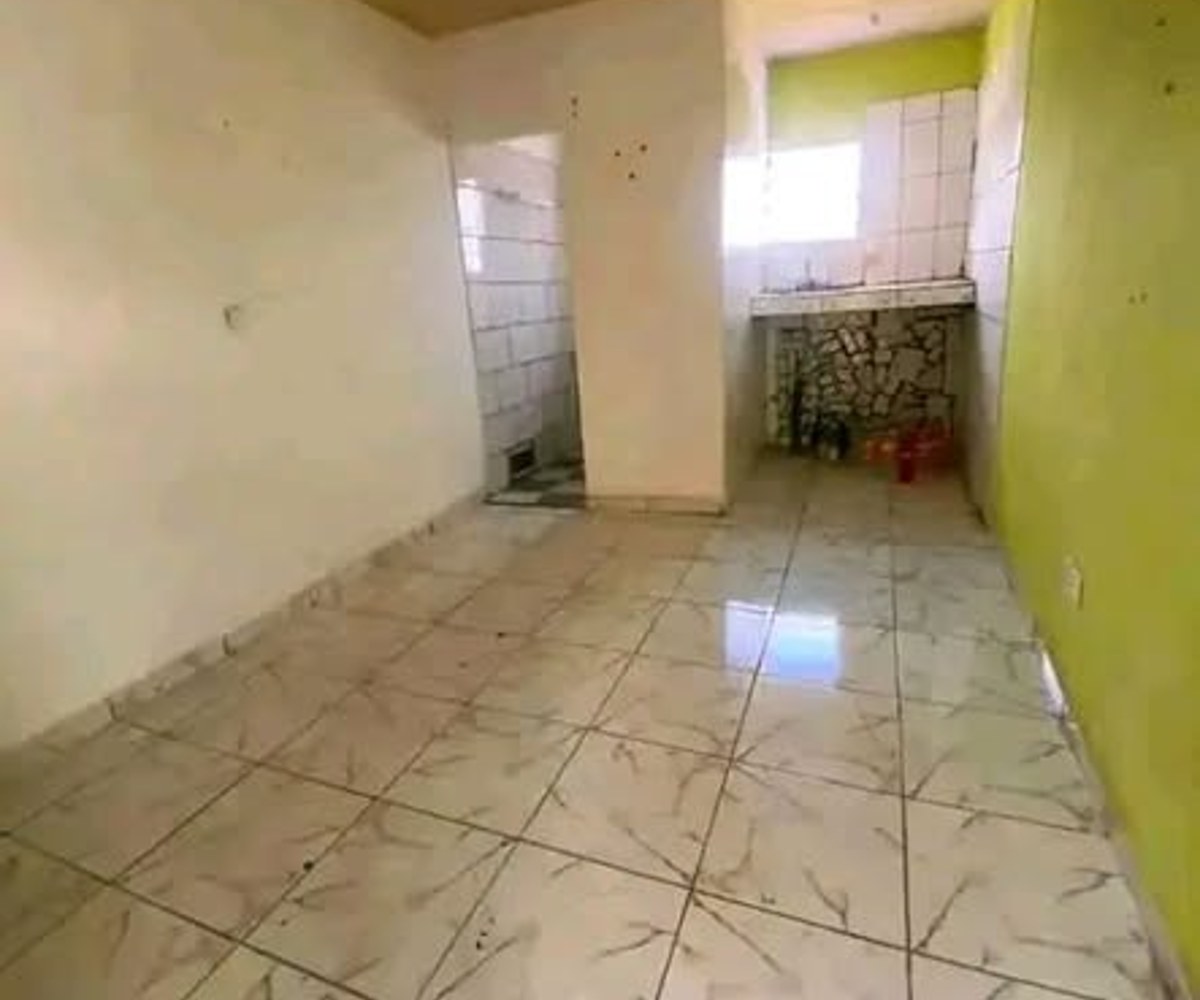 Chambre à louer à Logbessou