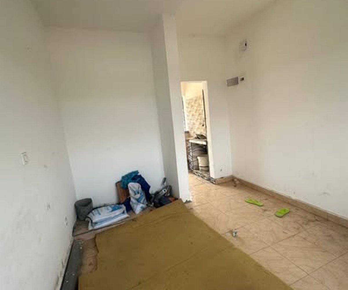 Appartement 2 chambres à louer – PK 15, Douala