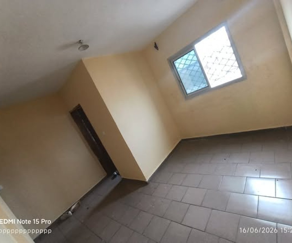 Studio moderne à louer à Bonaberi