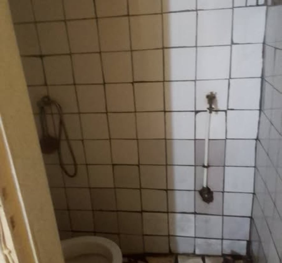 Chambre moderne à Nsimeyong