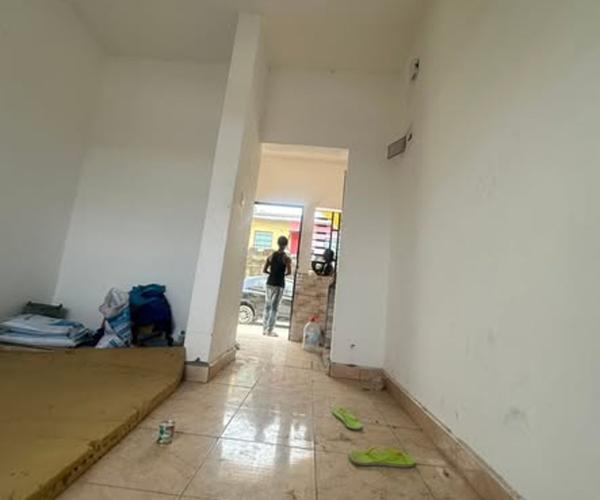 2 chambres modernes à louer - PK15, Douala
