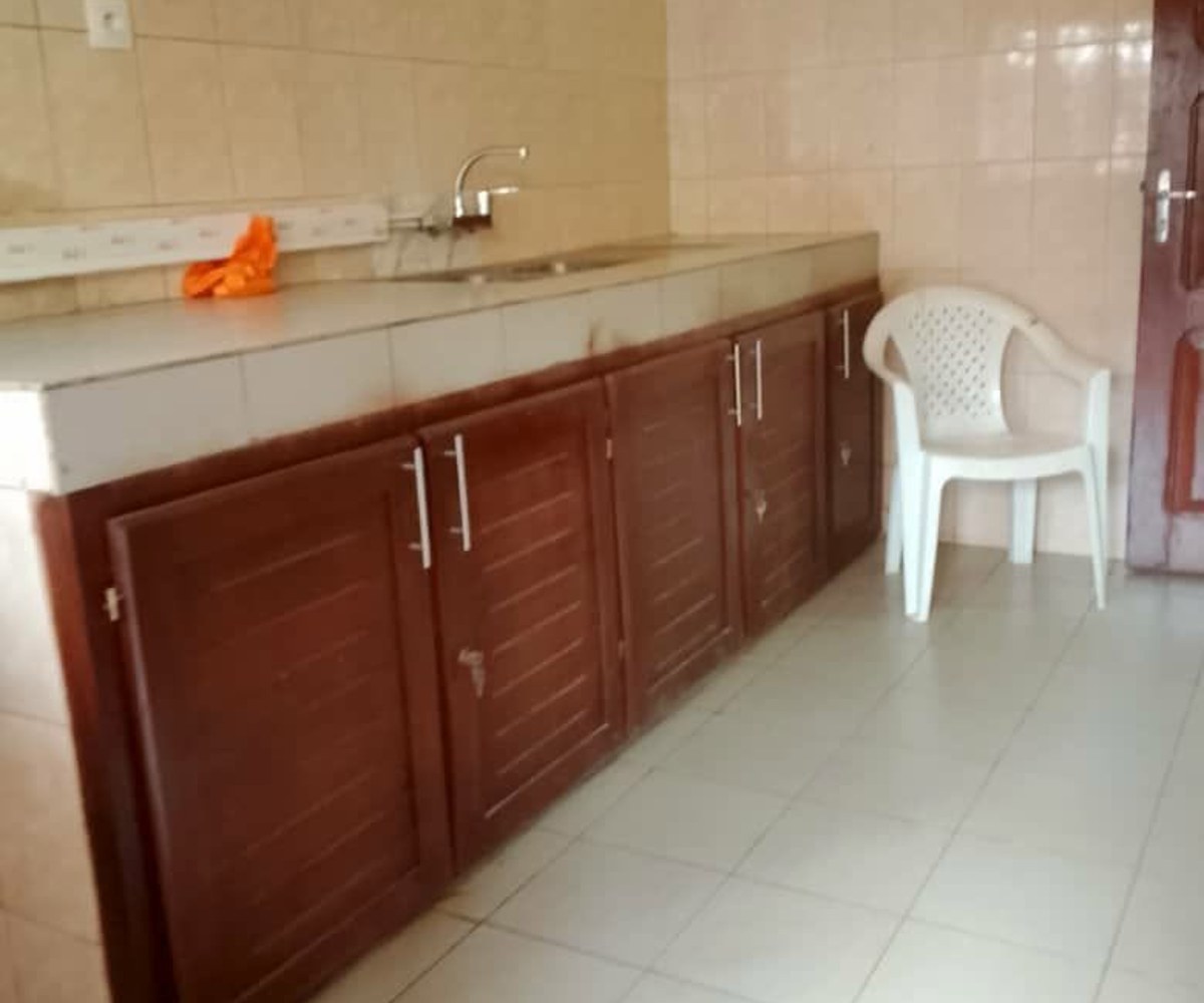 Appartement 3 chambres à louer - Omnisport, Yaoundé