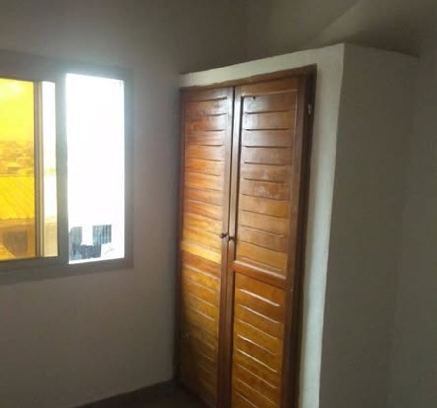 Studio moderne à Logpom