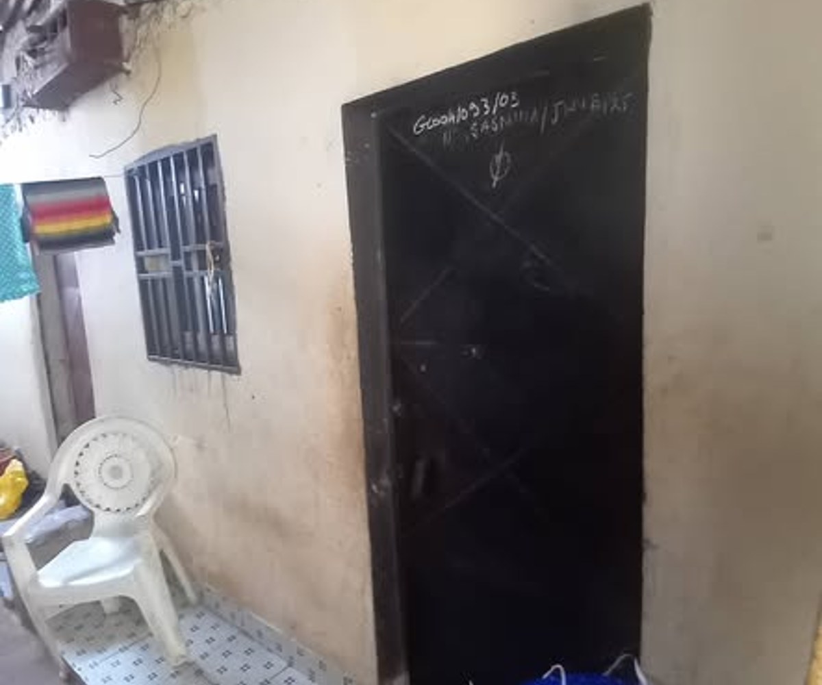 Chambre Moderne à louer à Mimboman