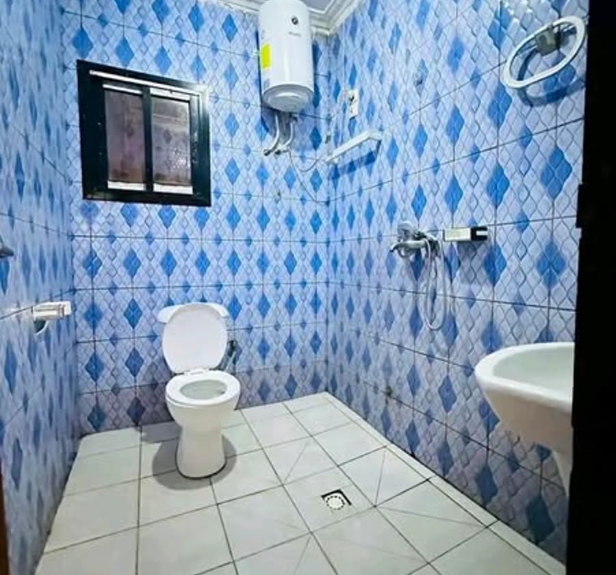 Appartement à louer à Efoulan
