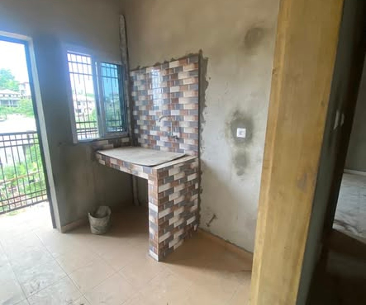 Appartement moderne à louer à PK 14