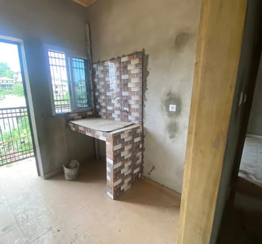 Appartement moderne à louer à PK 14