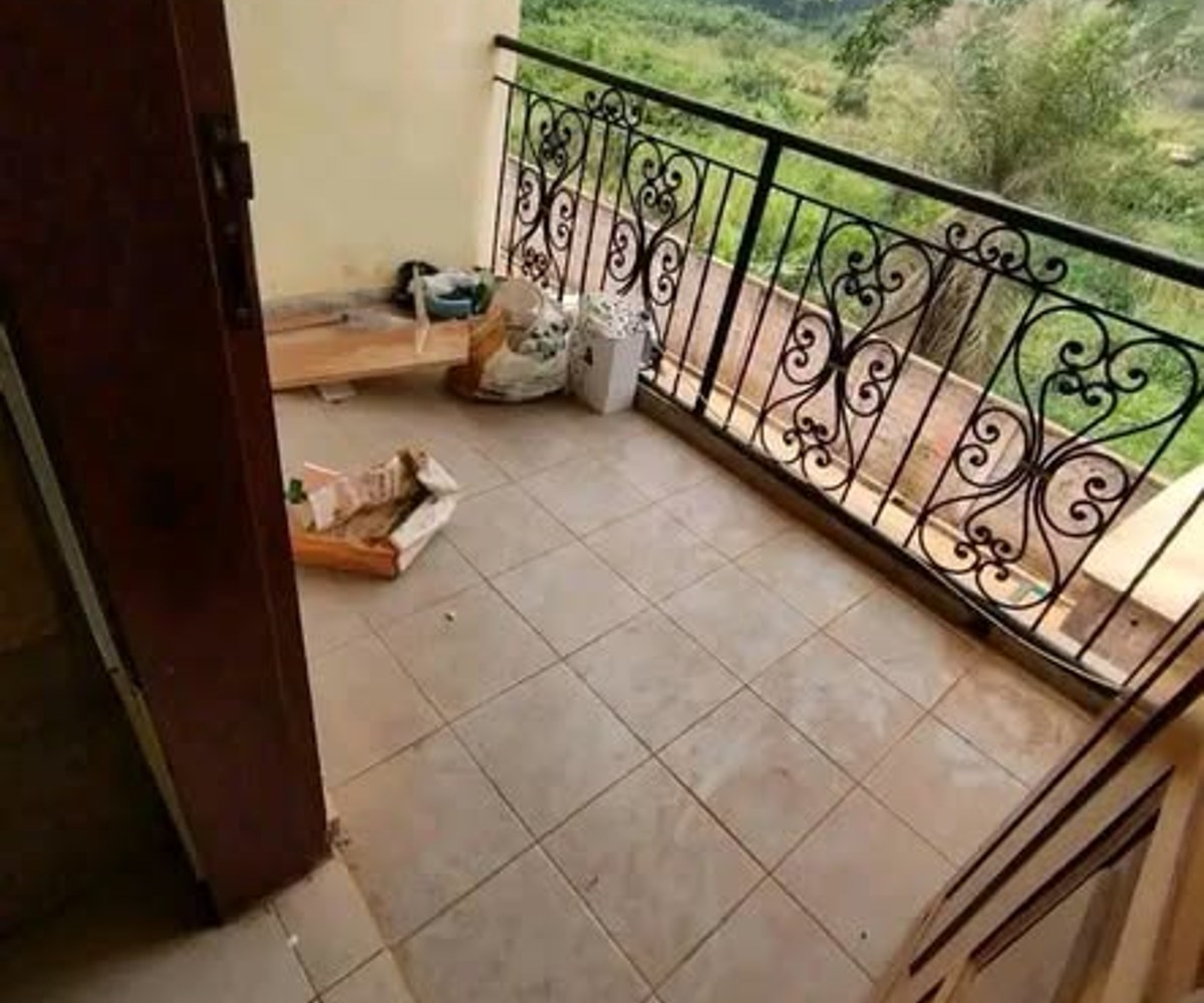 Appartement 2 chambres à louer - Nkoabang