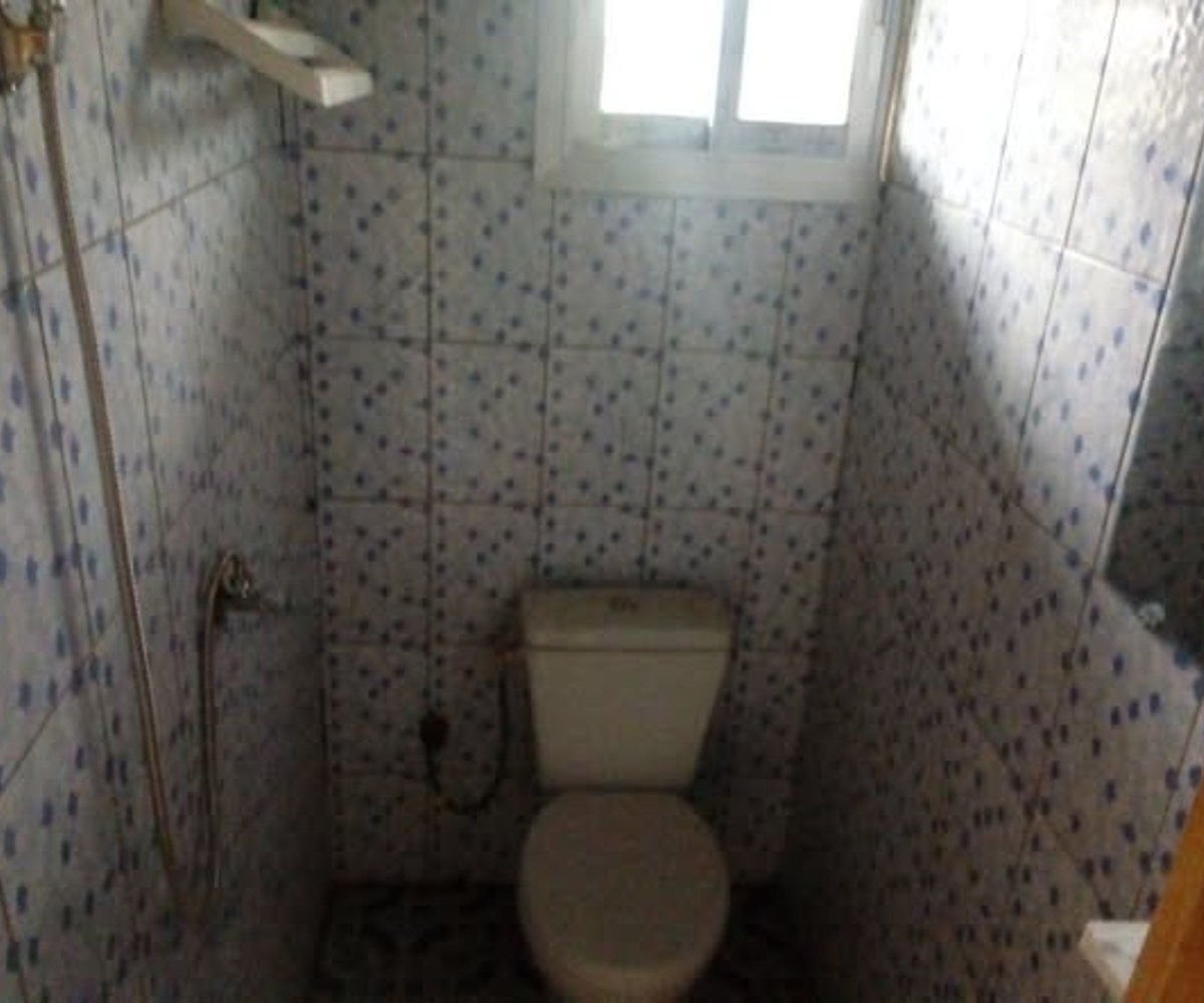 Chambres à louer à PK16 Nsape – 30 000 FCFA/mois