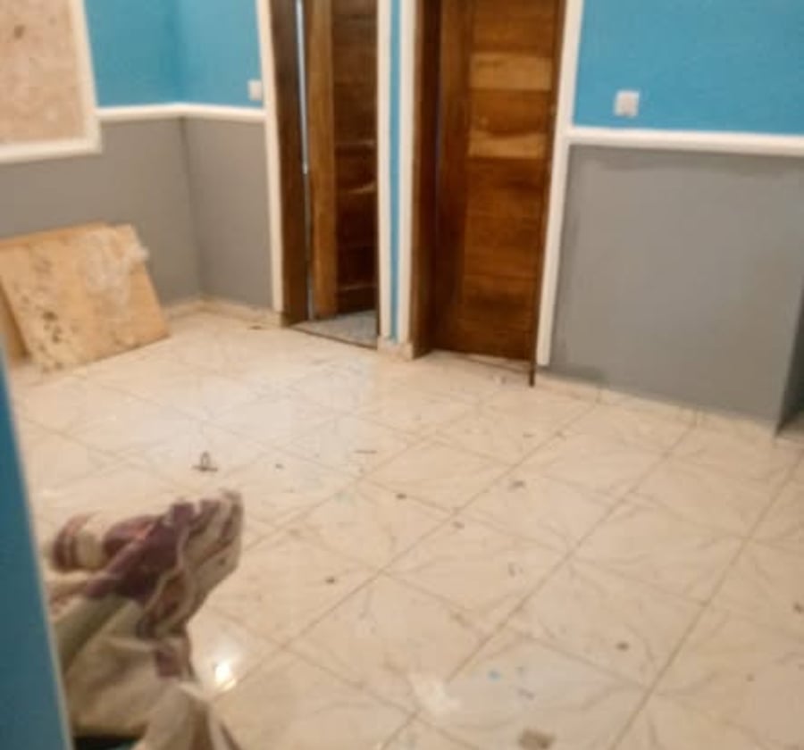 Chambre haut standing climatisée à louer - Kotto Bangue, Douala